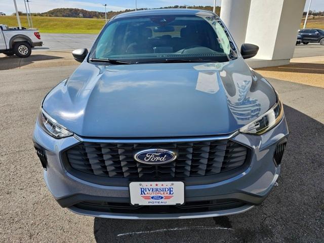 new 2025 Ford Escape car, priced at $25,675