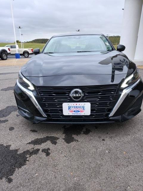 used 2024 Nissan Altima car, priced at $22,999