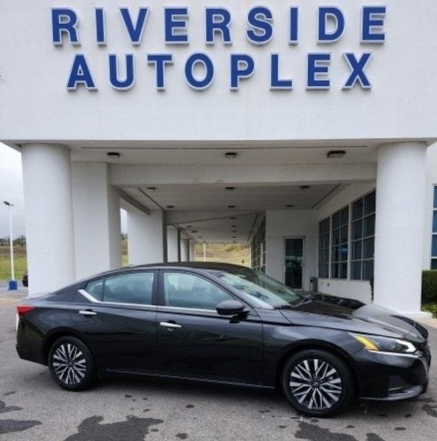 used 2024 Nissan Altima car, priced at $22,999