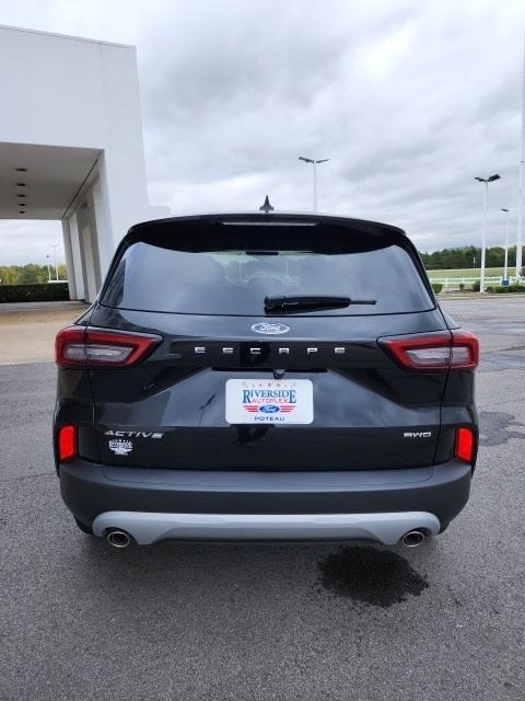 new 2025 Ford Escape car, priced at $26,902