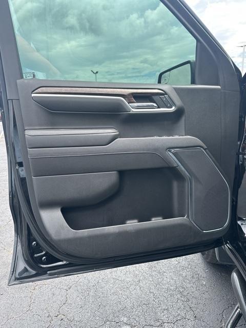 used 2023 GMC Sierra 1500 car, priced at $45,000