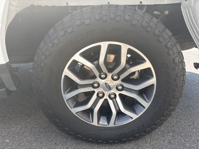 used 2022 Ford F-150 car, priced at $39,999