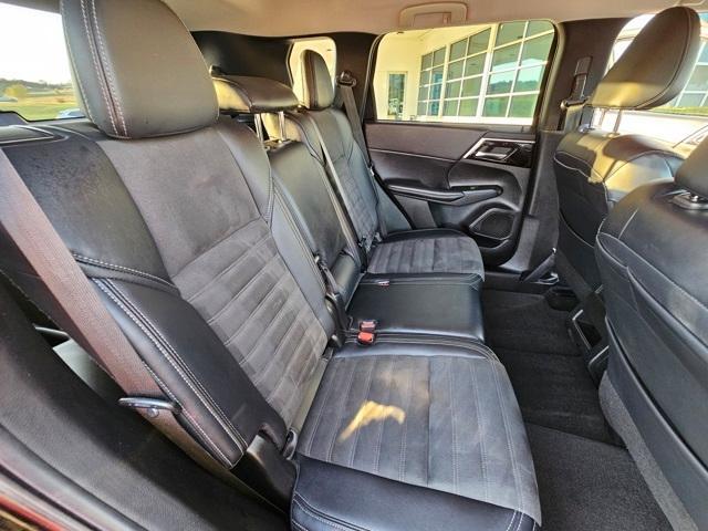 used 2024 Mitsubishi Outlander car, priced at $24,999