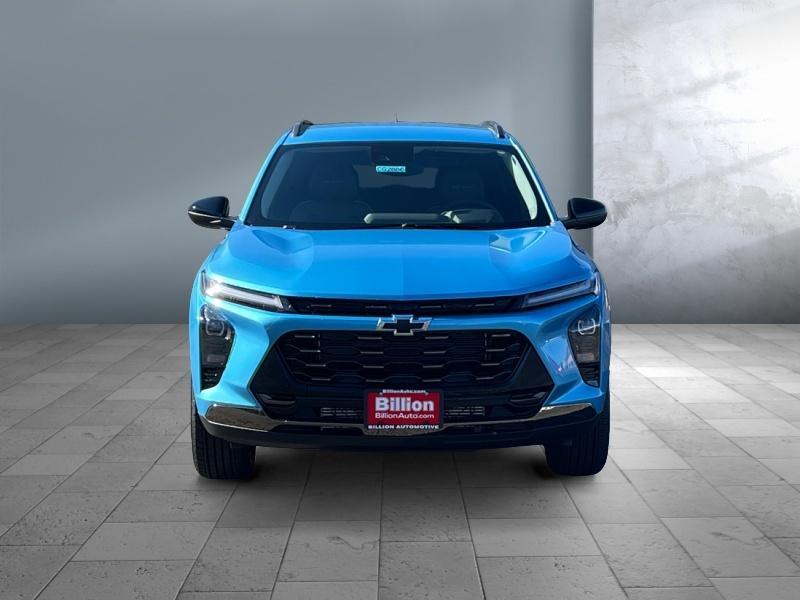 new 2025 Chevrolet Trax car