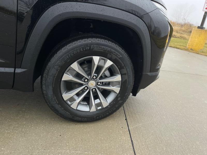 new 2025 Chevrolet Equinox car