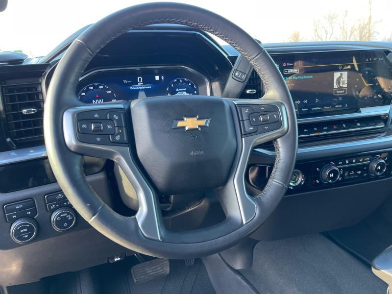 used 2022 Chevrolet Silverado 1500 car, priced at $40,977