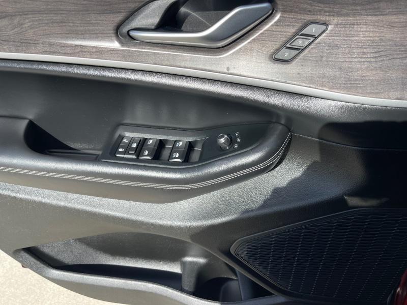 used 2023 Jeep Grand Cherokee L car, priced at $39,977