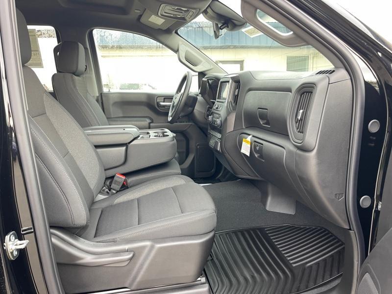 new 2025 Chevrolet Silverado 1500 car, priced at $53,729