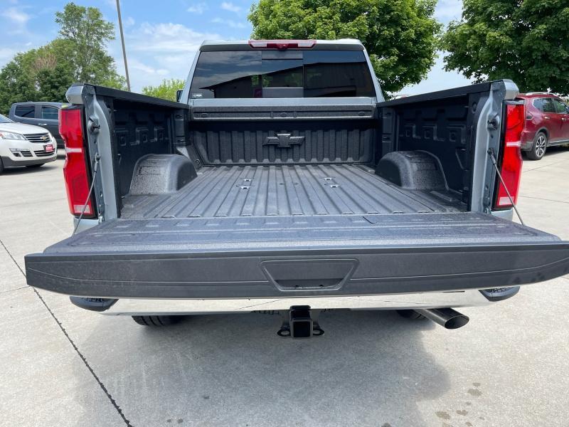 new 2024 Chevrolet Silverado 3500 car