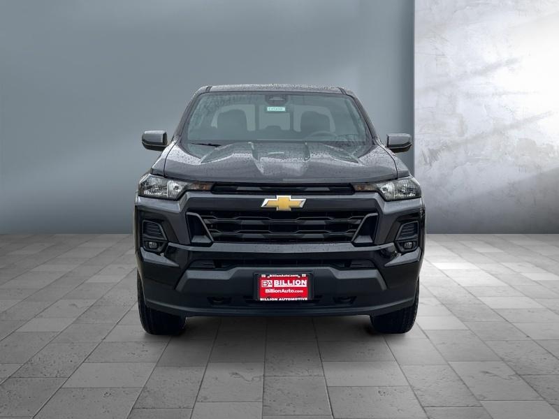 new 2024 Chevrolet Colorado car