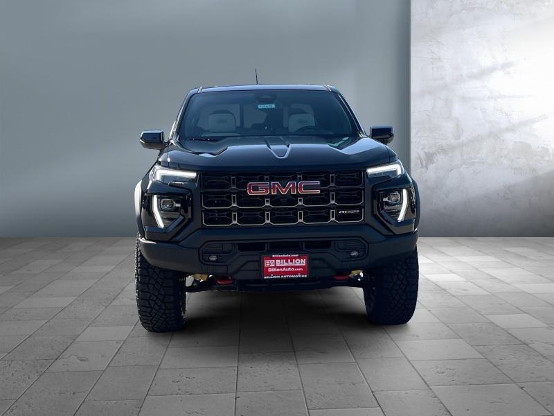 new 2024 GMC Canyon car