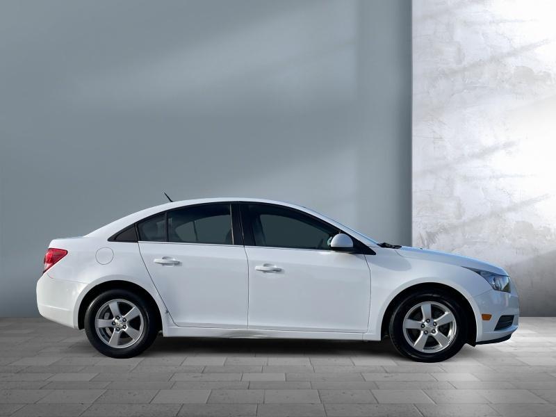 used 2014 Chevrolet Cruze car, priced at $6,800