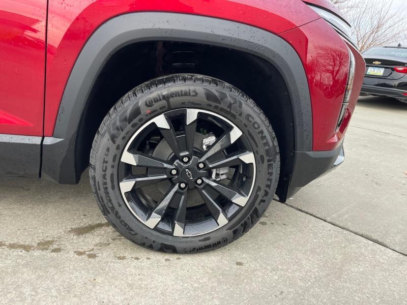 new 2025 Chevrolet Equinox car