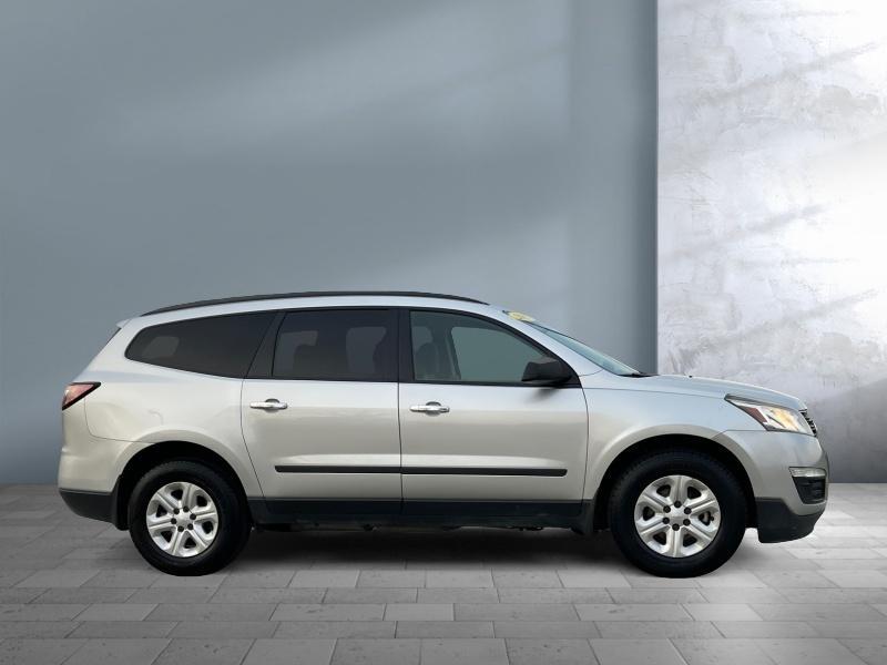 used 2015 Chevrolet Traverse car, priced at $9,970