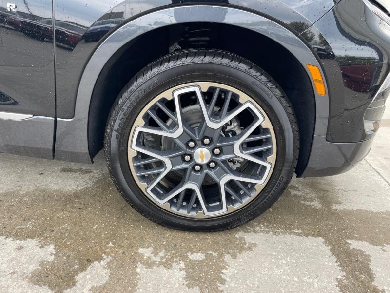 new 2025 Chevrolet Blazer car