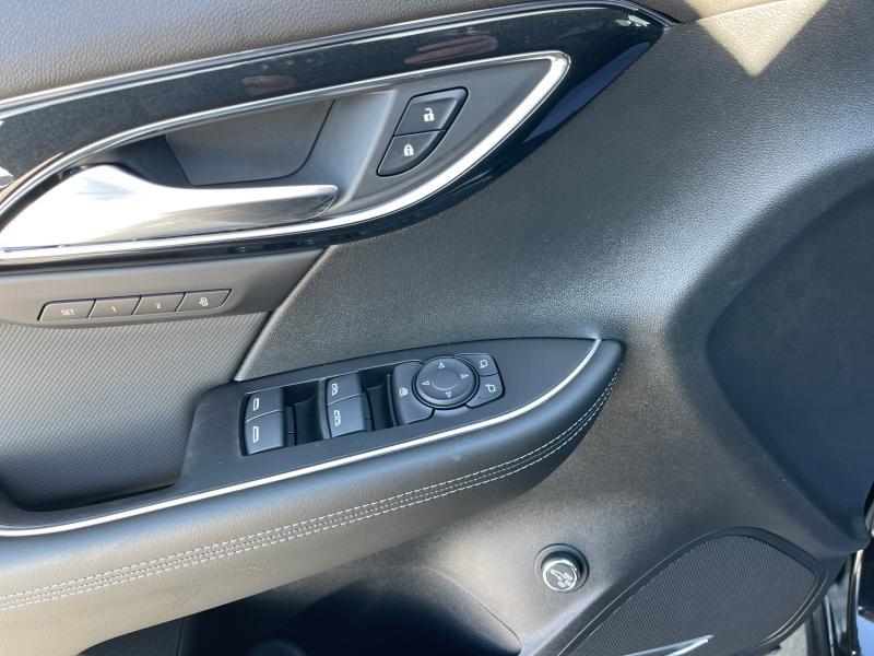 new 2025 Buick Envision car