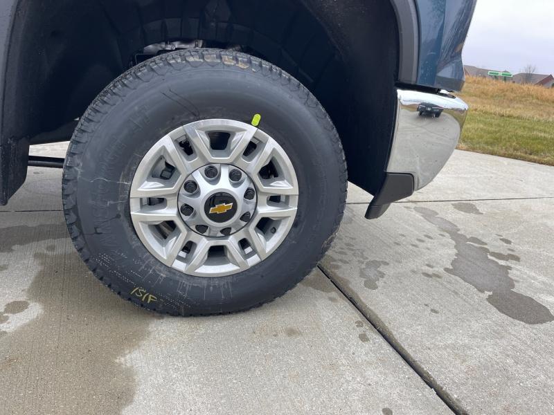 new 2025 Chevrolet Silverado 2500 car