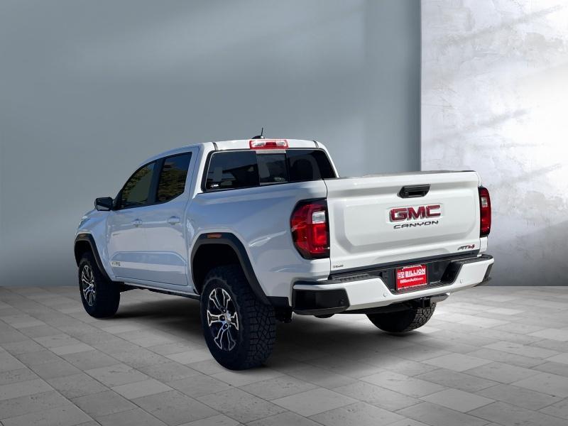 new 2024 GMC Canyon car