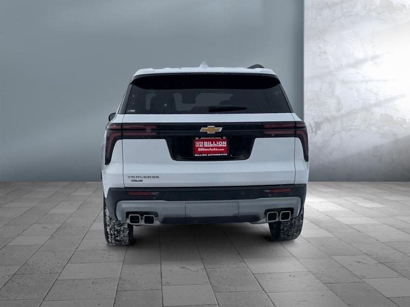 new 2025 Chevrolet Traverse car