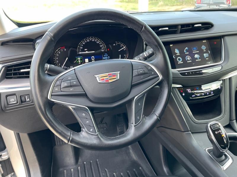 used 2019 Cadillac XT5 car, priced at $23,977