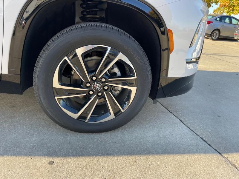 new 2025 Buick Enclave car