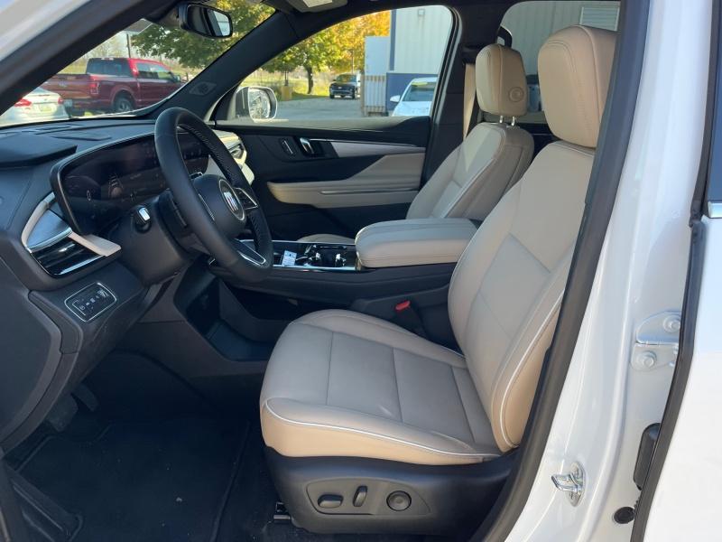 new 2025 Buick Enclave car