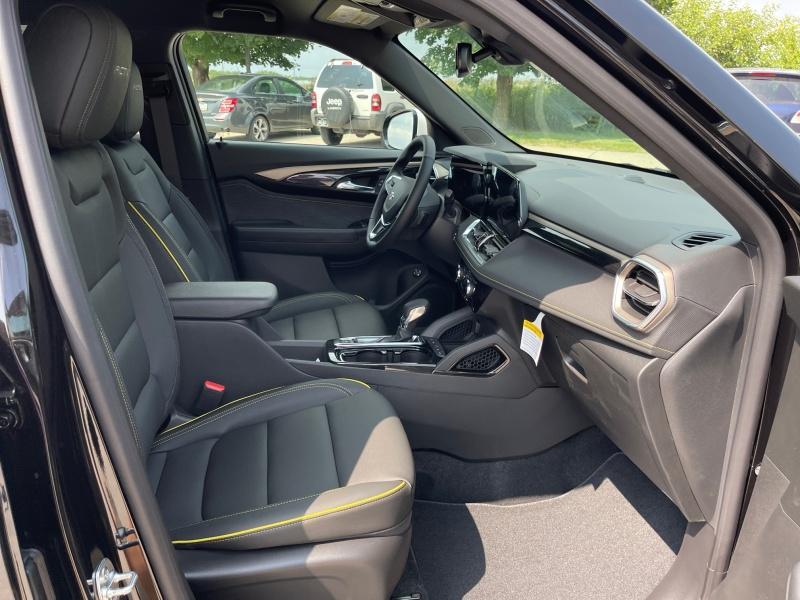 new 2025 Chevrolet TrailBlazer car