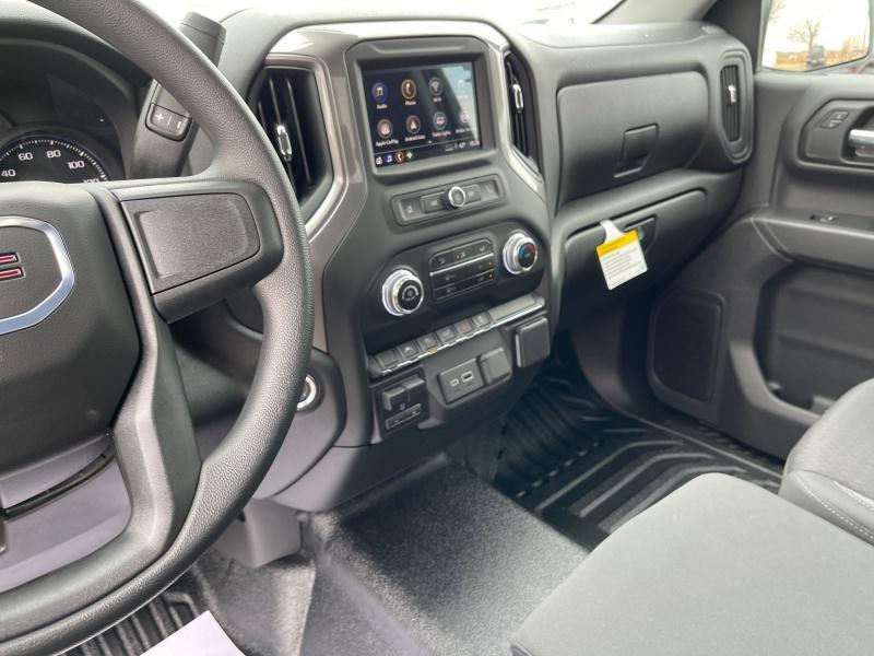 new 2025 GMC Sierra 1500 car, priced at $48,470
