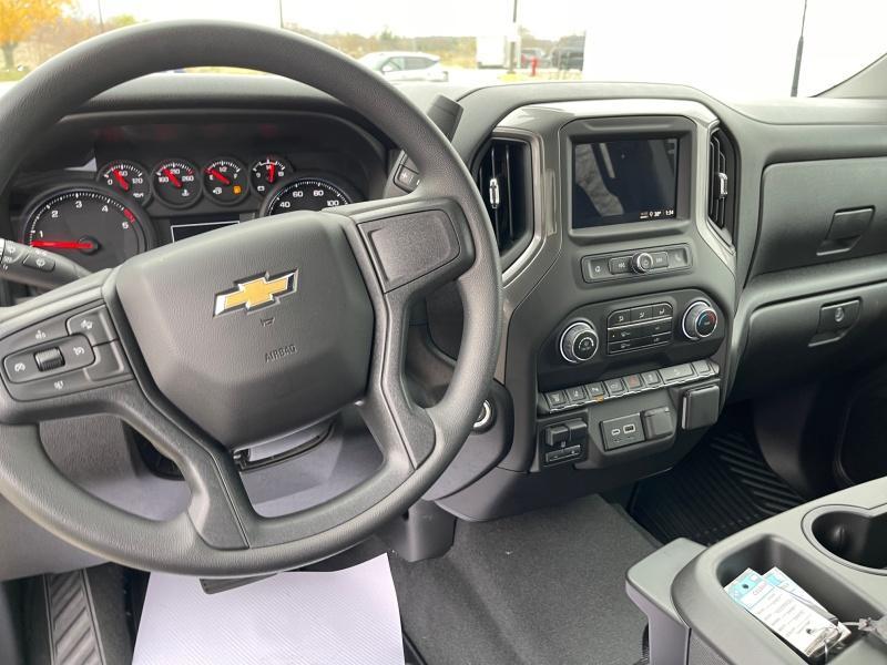 new 2025 Chevrolet Silverado 2500 car