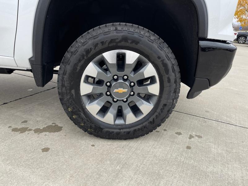 new 2025 Chevrolet Silverado 2500 car