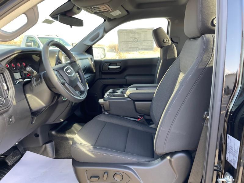 new 2025 GMC Sierra 1500 car