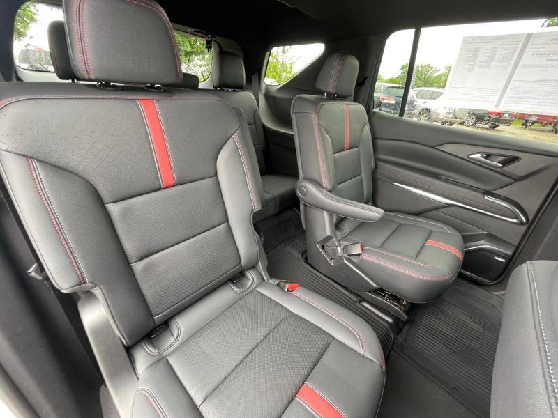 used 2024 Chevrolet Traverse car, priced at $61,970