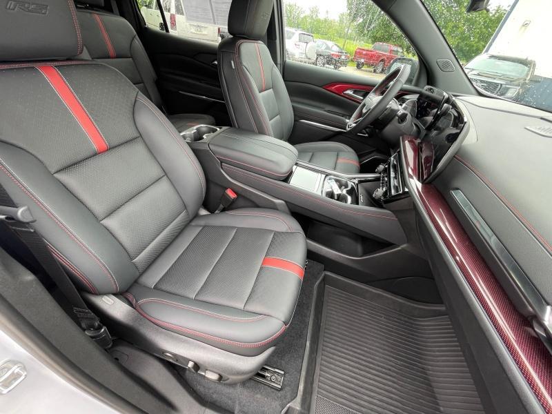 used 2024 Chevrolet Traverse car, priced at $61,970