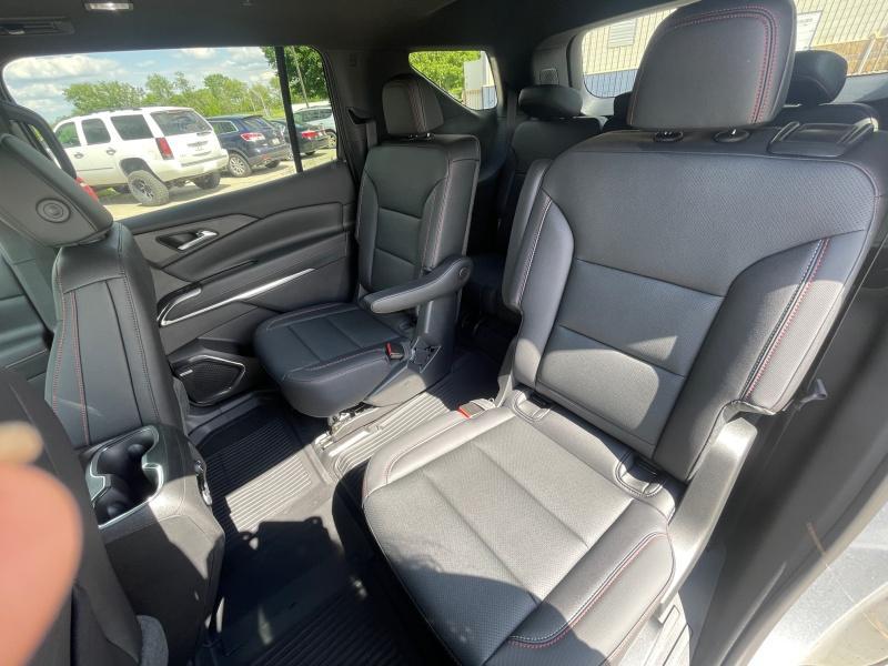 new 2025 Chevrolet Traverse car, priced at $55,955