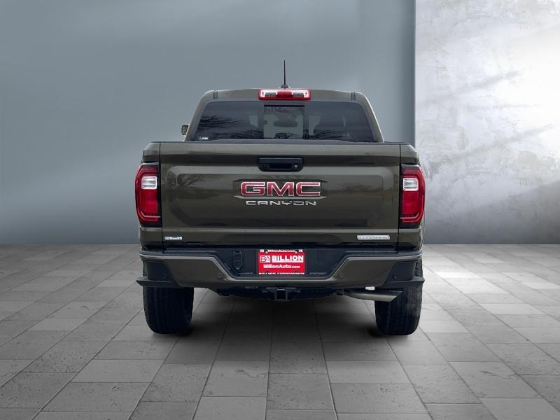 new 2025 GMC Canyon car