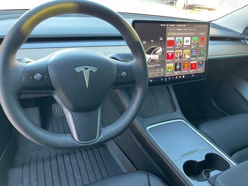 used 2023 Tesla Model 3 car