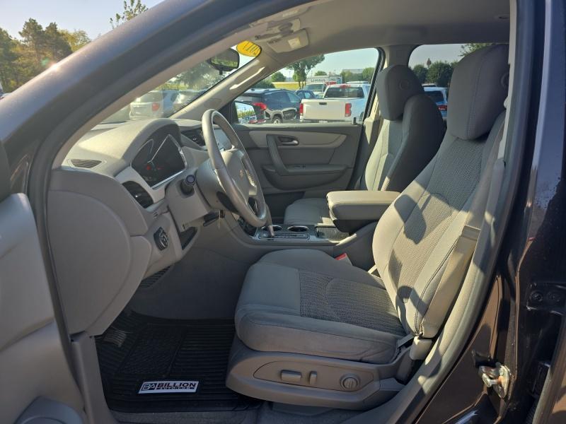 used 2017 Chevrolet Traverse car, priced at $14,400