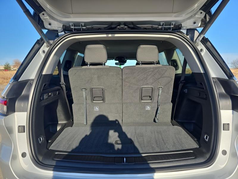 used 2023 Jeep Grand Cherokee L car, priced at $34,977