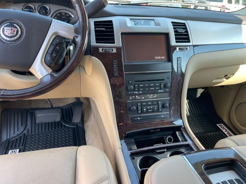 used 2013 Cadillac Escalade car, priced at $22,970