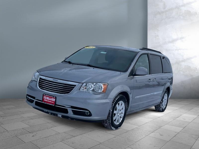 used 2015 Chrysler Town & Country car