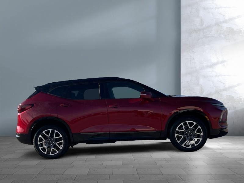 new 2025 Chevrolet Blazer car