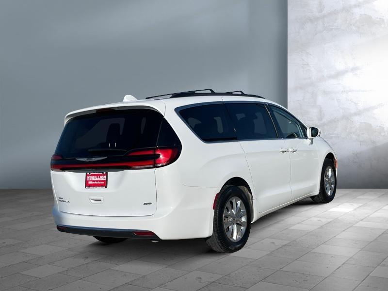 used 2022 Chrysler Pacifica car, priced at $35,970