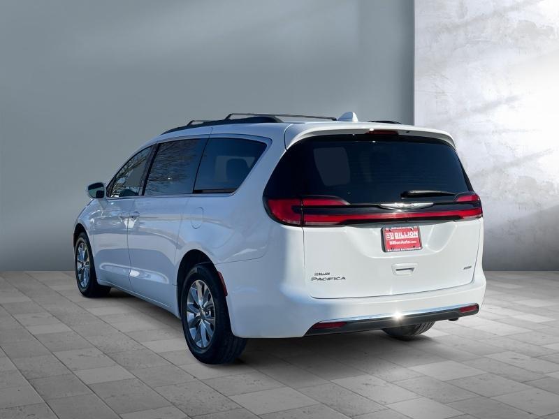 used 2022 Chrysler Pacifica car, priced at $35,970