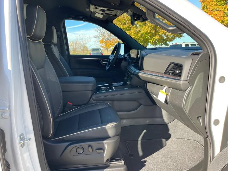 new 2025 Chevrolet Tahoe car