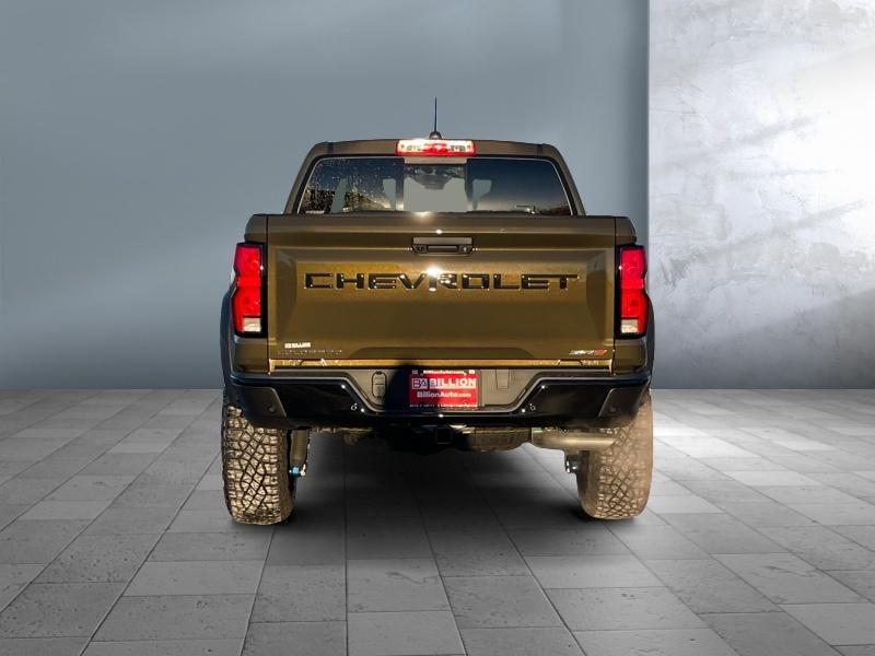 new 2024 Chevrolet Colorado car