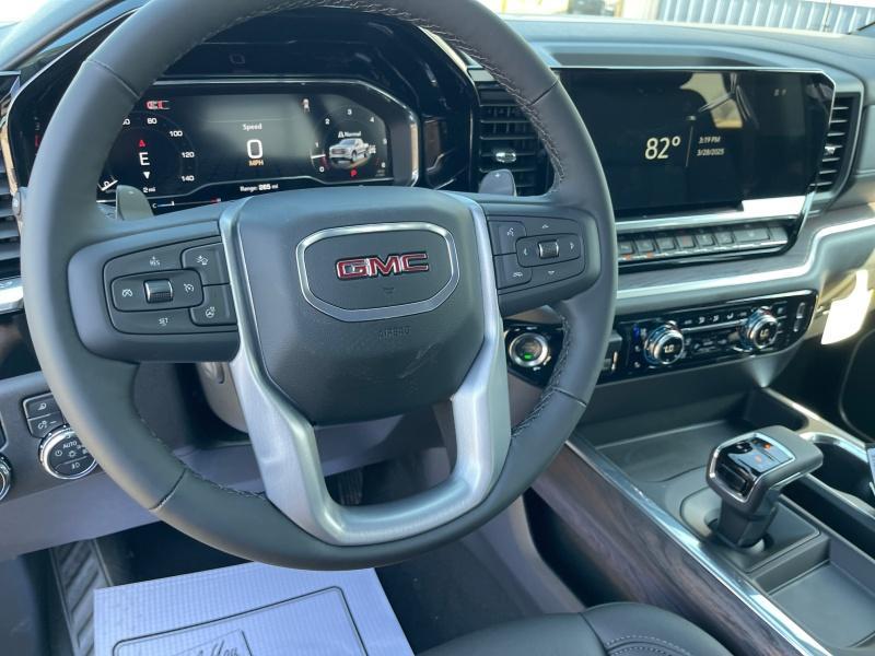 new 2025 GMC Sierra 1500 car, priced at $68,345