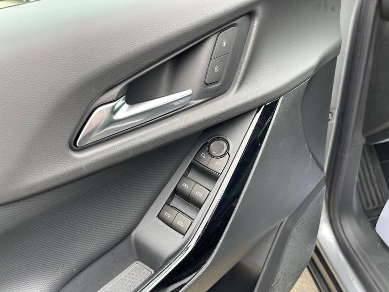 new 2026 Chevrolet Equinox car, priced at $29,995