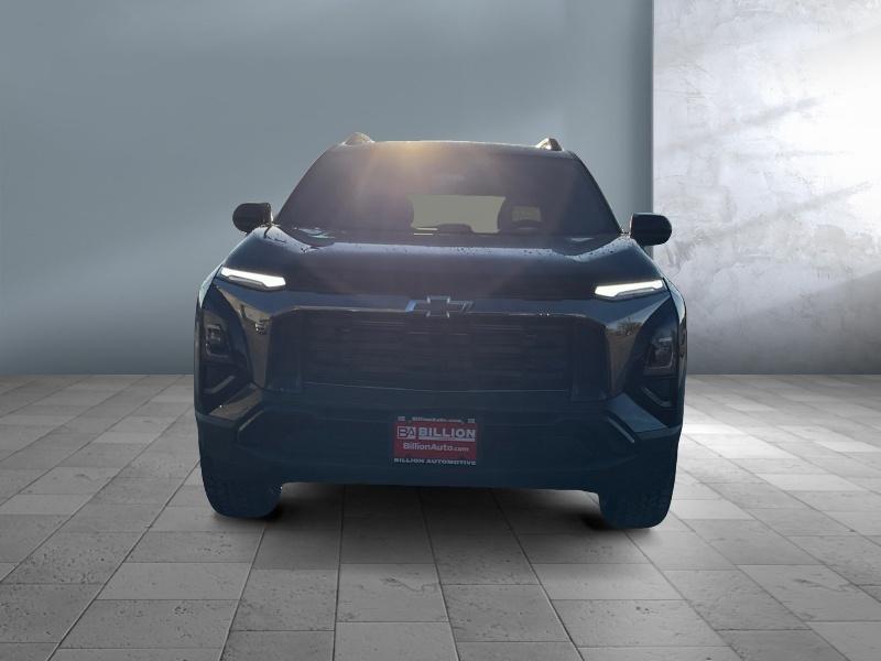 new 2025 Chevrolet Equinox car