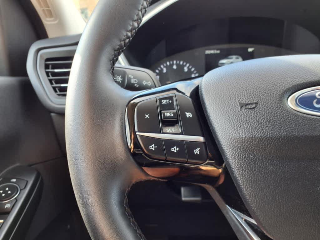 used 2022 Ford Escape car, priced at $26,542