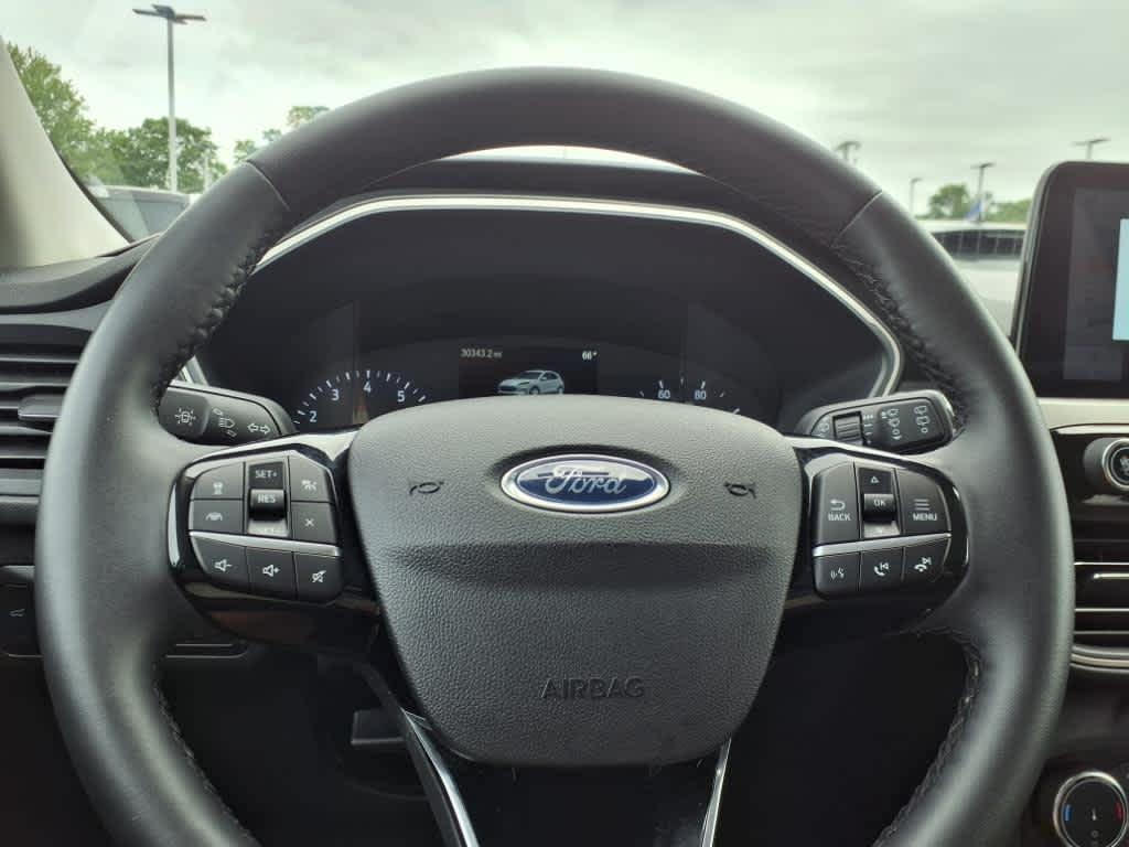 used 2022 Ford Escape car, priced at $23,662